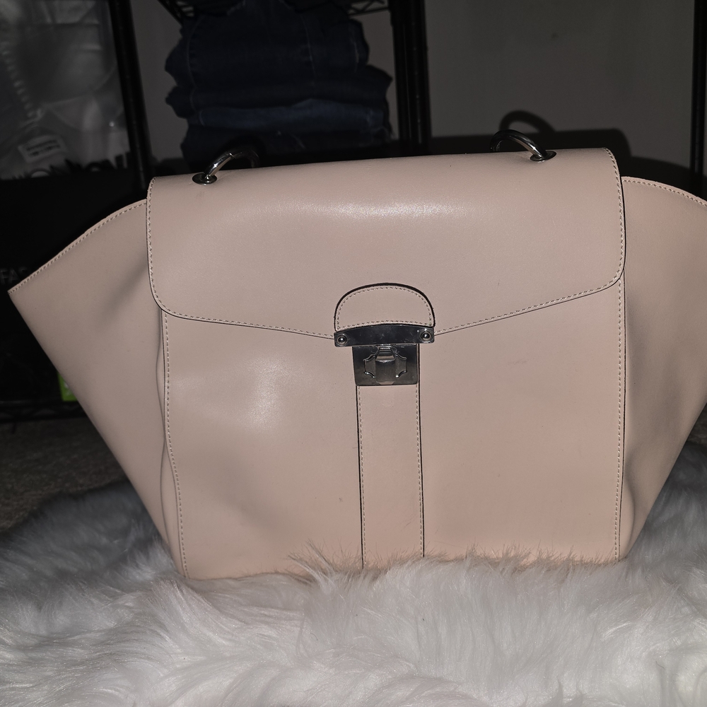 Alberta Di Canio Pink Satchel with Structured Design